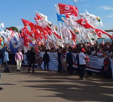 Les gens de l'UNC réclament à Lukonde la libération de Vital Kamerhe