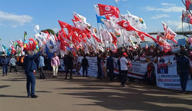 Les gens de l'UNC réclament à Lukonde la libération de Vital Kamerhe