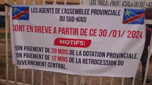 Sit-in à l'Assemblée Provinciale du Sud ce 30 janvier 2024-Kivu_Les agents réclament le paiement de 32 mois d'arriérés.