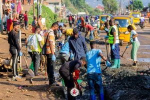 L'asbl Vijana Shujaa dans sa lutte contre l'insalubrité dans la ville de Bukavu_17 février 2024